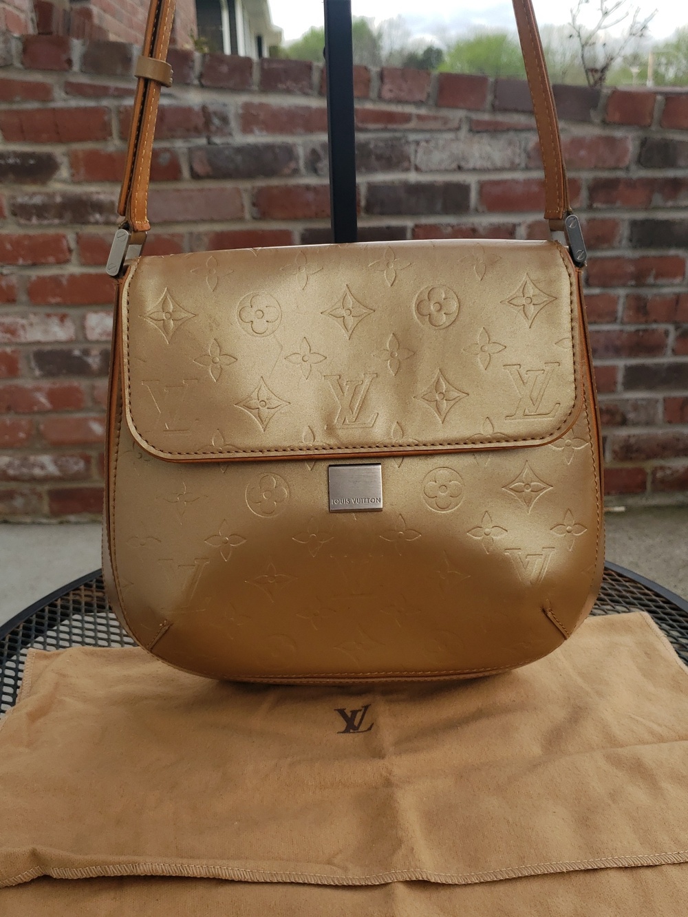 Vintage Louis Vuitton Mat Webster Street  Vernis Monogram Gold Shoulder Bag Y2K